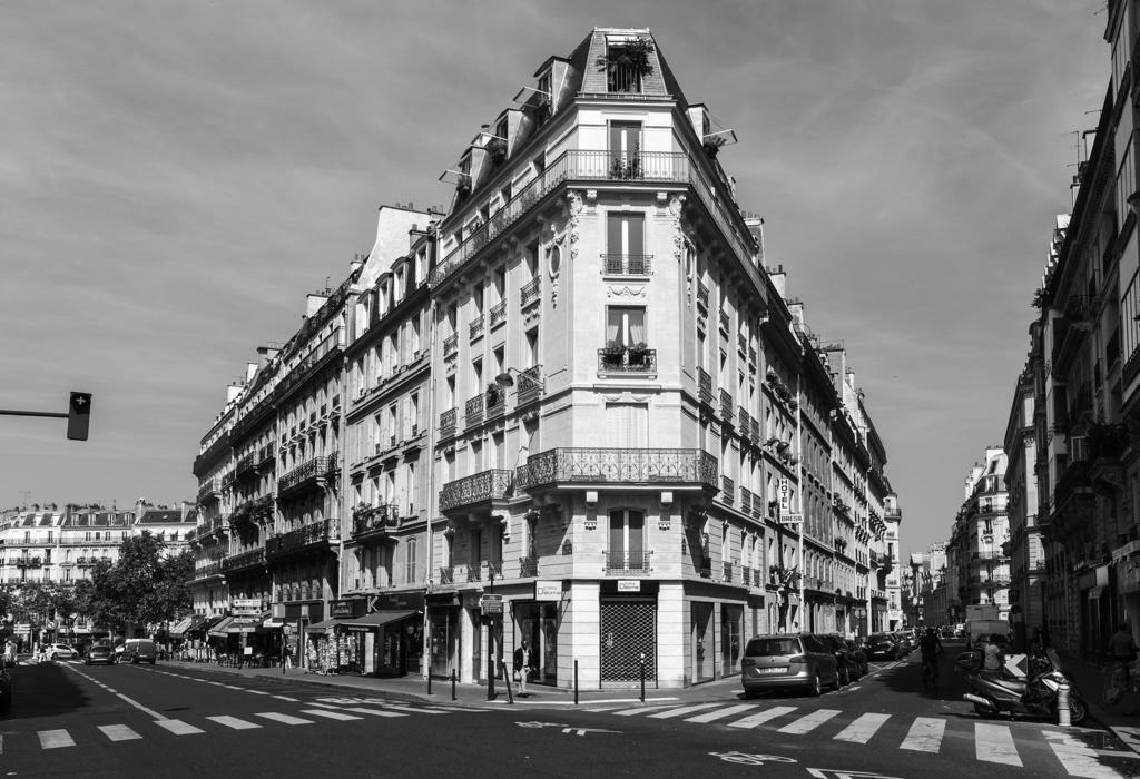 Hotel Du Bresil Париж Экстерьер фото